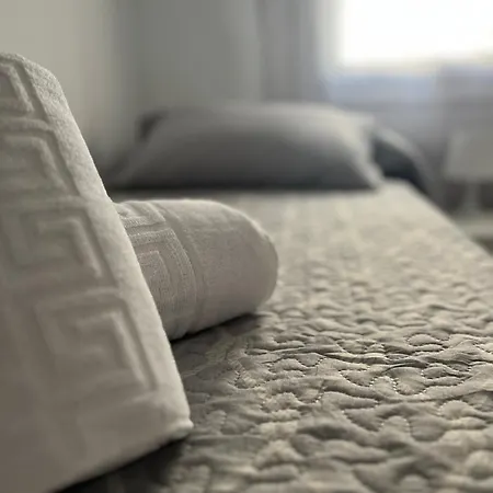 Adana House דירה