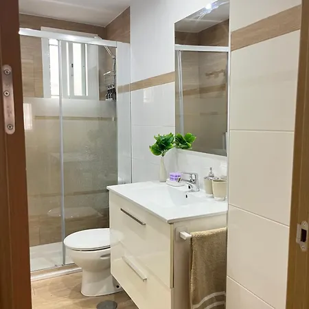 Adana House דירה